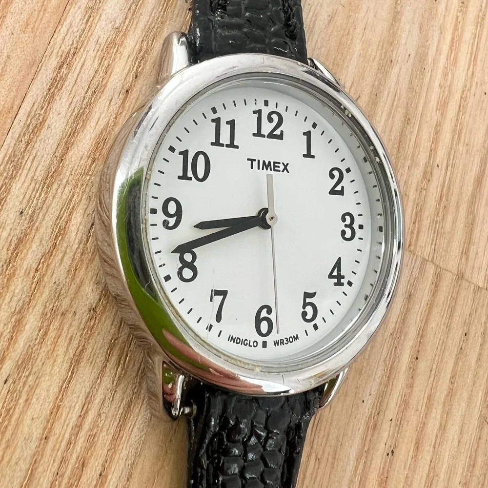 Timex ladies silver tone black leather watch NEW BATTERY